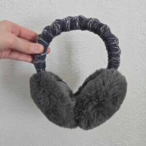 Anthropolgie – Fuzzy Faux Fur Ear Muffs